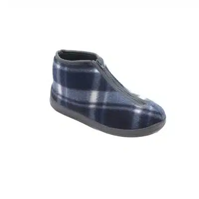 נעלי בית – קיפי גברים, נשים וילדים כחול/לבן משבצות  מבצע! 2 זוגות רק- 99 ש"ח