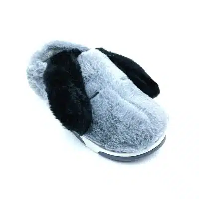 נעלי בית סגורות אפור אוזניים שחורות