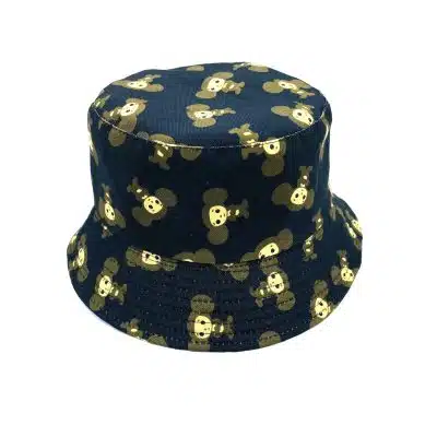 כובע טמבל מדליק - צ'יבורשקה רקע שחור