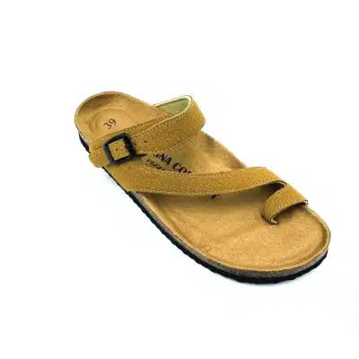 דגם: 487 COMFORT כפכפים אורטופדים אצבע - כאמל דמוי זמש מבצע זוג שני רק 100 ש"ח !