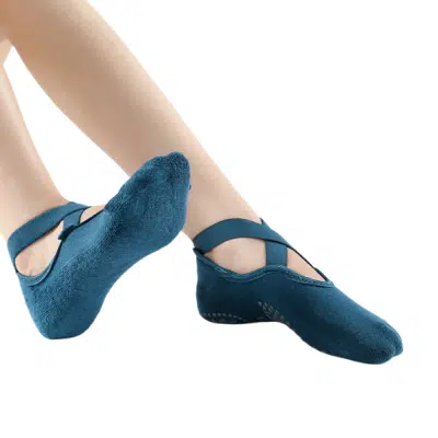 גרבי איקס סגור לפילאטיס ויוגה – טורקיז כחול